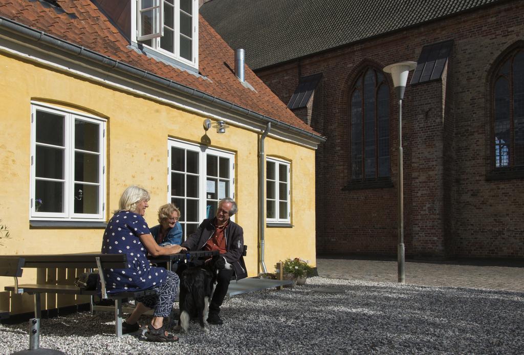 Hotel Pilgrimshuset Maribo Extérieur photo