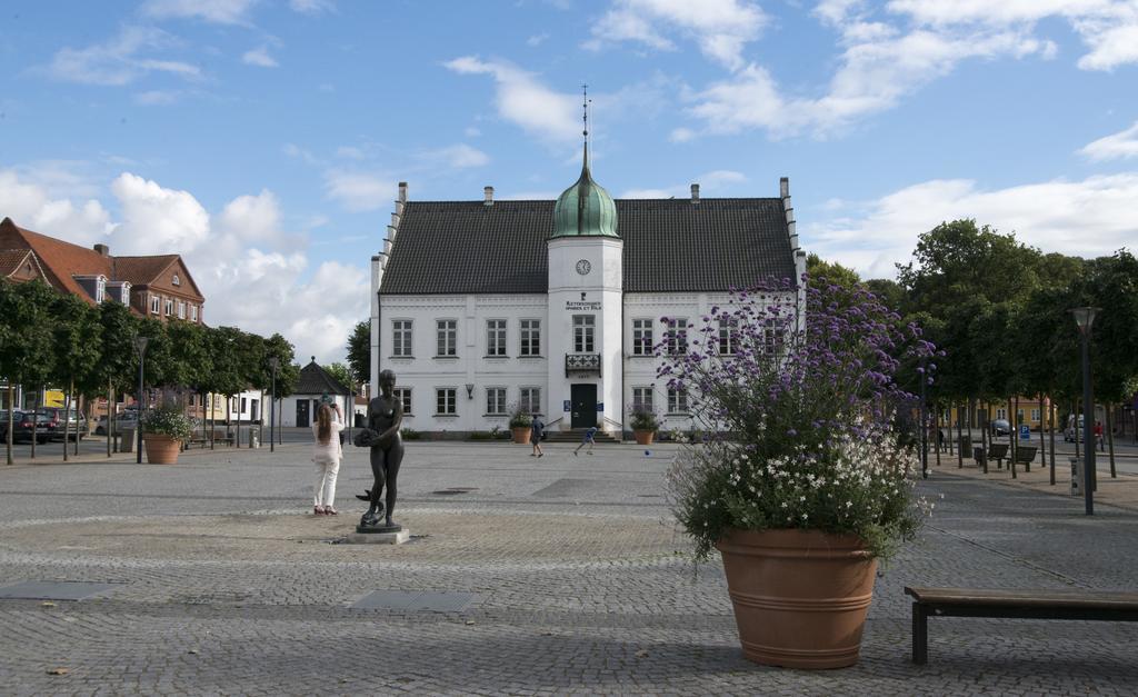 Hotel Pilgrimshuset Maribo Extérieur photo